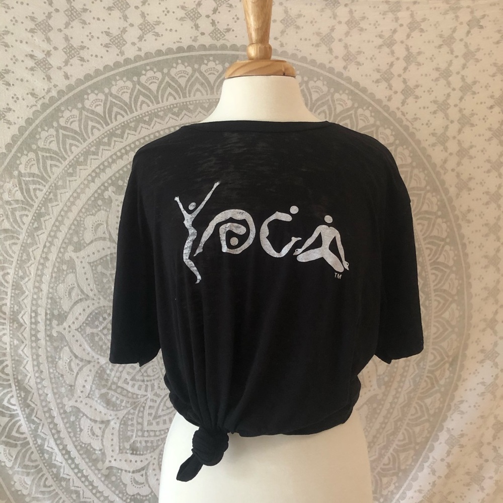 YOGA graphic cotton tee black; XL